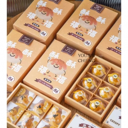 插畫蛋黃酥盒-6粒裝.jpg